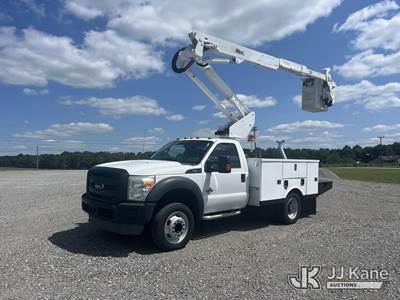 Altec AT37G, 42 ft, Articulating & Telescopic Bucket Truck