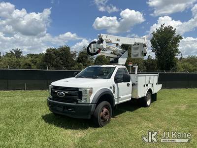 Altec AT37G, 42 ft, Articulating & Telescopic Bucket Truck
