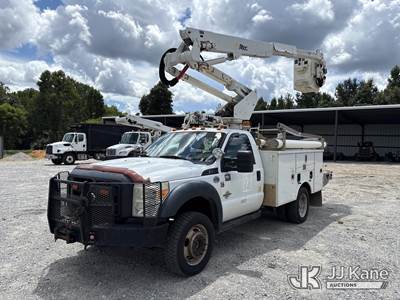 Altec AT37G, 42 ft, Articulating & Telescopic Bucket Truck