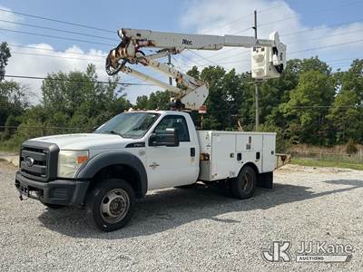 Altec AT37G, 42 ft, Articulating & Telescopic Bucket Truck