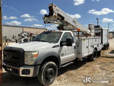 Altec AT40M, 45 ft, Articulating & Telescopic Material Handling Bucket Truck