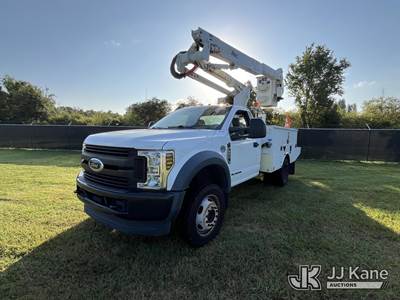 Altec AT37G, 42 ft, Articulating & Telescopic Bucket Truck