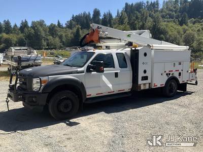 Altec AT40G, 45 ft, Articulating & Telescopic Bucket Truck