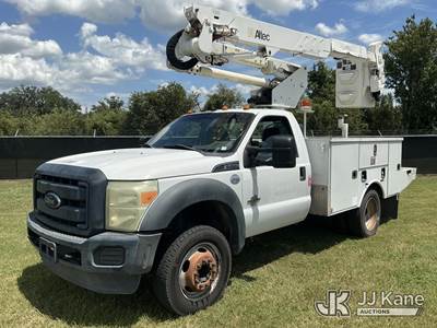 Altec AT37G, 42 ft, Articulating & Telescopic Bucket Truck