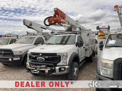 Altec AT40G, 45 ft, Articulating & Telescopic Bucket Truck