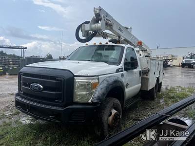 Altec AT37G, 42 ft, Articulating & Telescopic Bucket Truck