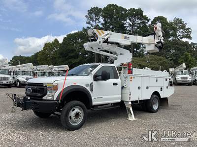 Altec AT41-MH, 45 ft, Articulating & Telescopic Material Handling Bucket Truck