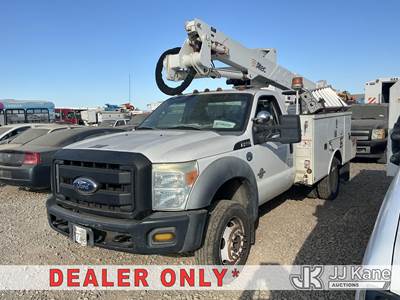 Altec AT37G, 42 ft, Articulating & Telescopic Bucket Truck