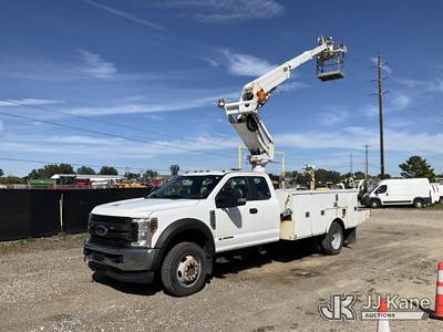 Altec AT235, 40 ft, Articulating & Telescopic Non-Insulated Cable Placing Bucket Truck