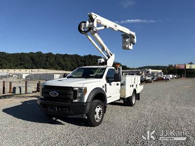 Altec AT40G, 45 ft, Articulating & Telescopic Bucket Truck