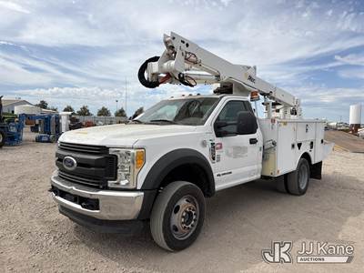 Altec AT40G, 45 ft, Articulating & Telescopic Bucket