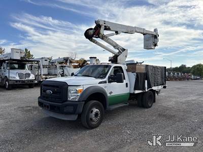 Altec AT37G, 42 ft, Articulating & Telescopic Bucket Truck