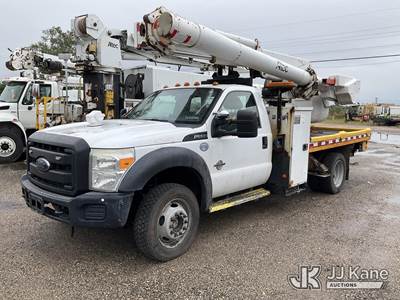 Altec L37M, 42 ft, Over-Center Material Handling Bucket Truck