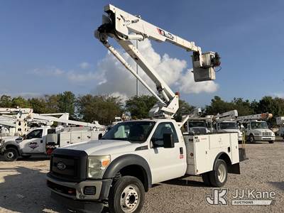 HiRanger LT40, 45 ft, Articulating & Telescopic Bucket Truck