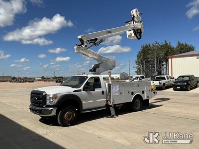 Altec AT40M, 45 ft, Articulating & Telescopic Material Handling Bucket Truck
