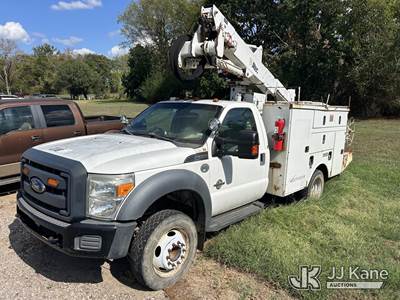 Altec AT37G, 42 ft, Articulating & Telescopic Bucket Truck