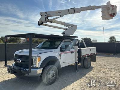 Altec AT37G, 42 ft, Articulating & Telescopic Bucket Truck