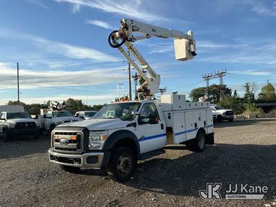 Altec AT37G, 42 ft, Articulating & Telescopic Bucket Truck