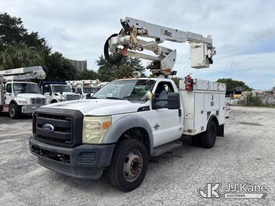 Altec AT37G, 42 ft, Articulating & Telescopic Bucket Truck