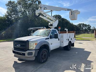 Altec AT237, 42 ft, Articulating & Telescopic Bucket Truck
