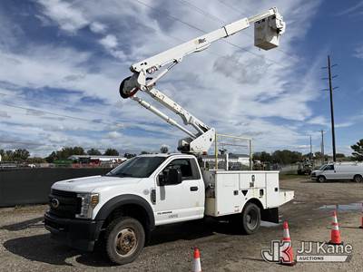Altec AT40G, 45 ft, Articulating & Telescopic Bucket Truck