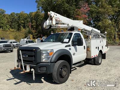 Altec AT40G, 45 ft, Articulating & Telescopic Bucket Truck