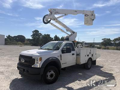 Altec AT40G, 45 ft, Articulating & Telescopic Bucket Truck