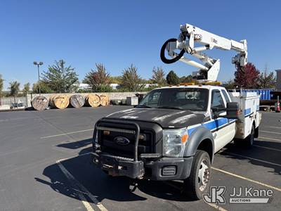 Altec AT37G, 42 ft, Articulating & Telescopic Bucket Truck