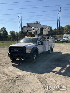 Altec AT40G, 45 ft, Articulating & Telescopic Bucket Truck