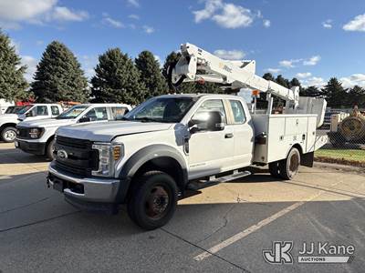 Altec AT37G, 42 ft, Articulating & Telescopic Bucket Truck