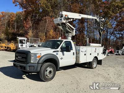 Altec AT235-P, 40 ft, Telescopic Non-Insulated Cable Placing Bucket Truck
