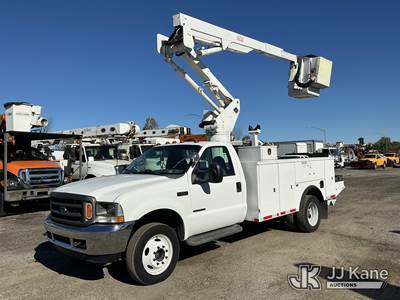 Versalift SST37EIH, 42 ft, Articulating & Telescopic Bucket Truck