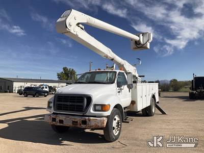 Altec AA600, 56 ft, Bucket Truck