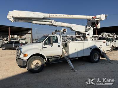 Ford F-750 Boom / Bucket Truck