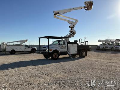 Altec TA45-L55, 60 ft, Articulating & Telescopic Elevator Bucket Truck