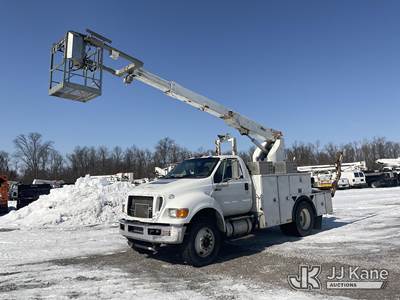 Altec T40P, 42 ft, Non-Insulated Cable Placing Bucket