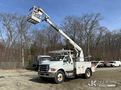 Posi Plus 800-40-015, 40 ft, Telescopic Cable Placing Bucket Truck