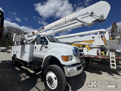 Terex Hi-Ranger 5TC-55, 60 ft, Material Handling Bucket Truck