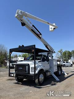 Altec LR8-58RM, 63 ft, Over-Center Bucket Truck