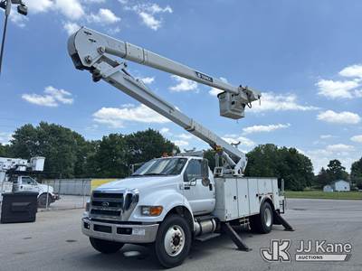 HiRanger 5TC-55, 60 ft, Material Handling Bucket Truck