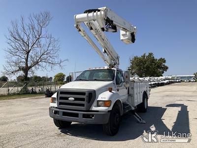 Altec TA50, 55 ft, Articulating & Telescopic Bucket