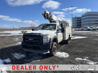 Altec AT200-A, 35 ft, Telescopic Non-Insulated Bucket Truck