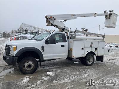 Altec AT200A, 35 ft, Telescopic Non-Insulated Bucket Truck