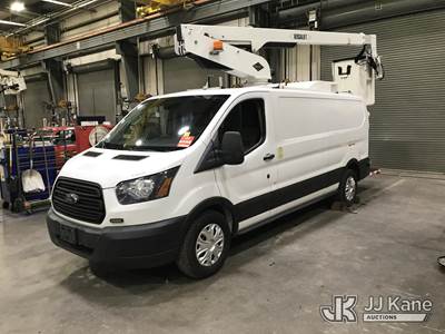 Versalift VANTEL29NE-01, 34 ft, Telescopic Non-Insulated Bucket Van