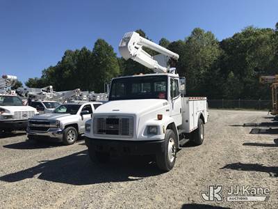 Altec AO300-P, 41 ft, Bucket Truck