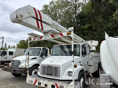 Altec AA755L, 61 ft, Bucket Truck