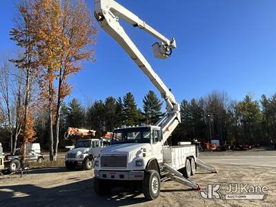 Altec A77T-E93, 98 ft, Articulating & Telescopic Material Handling Elevator Bucket Truck