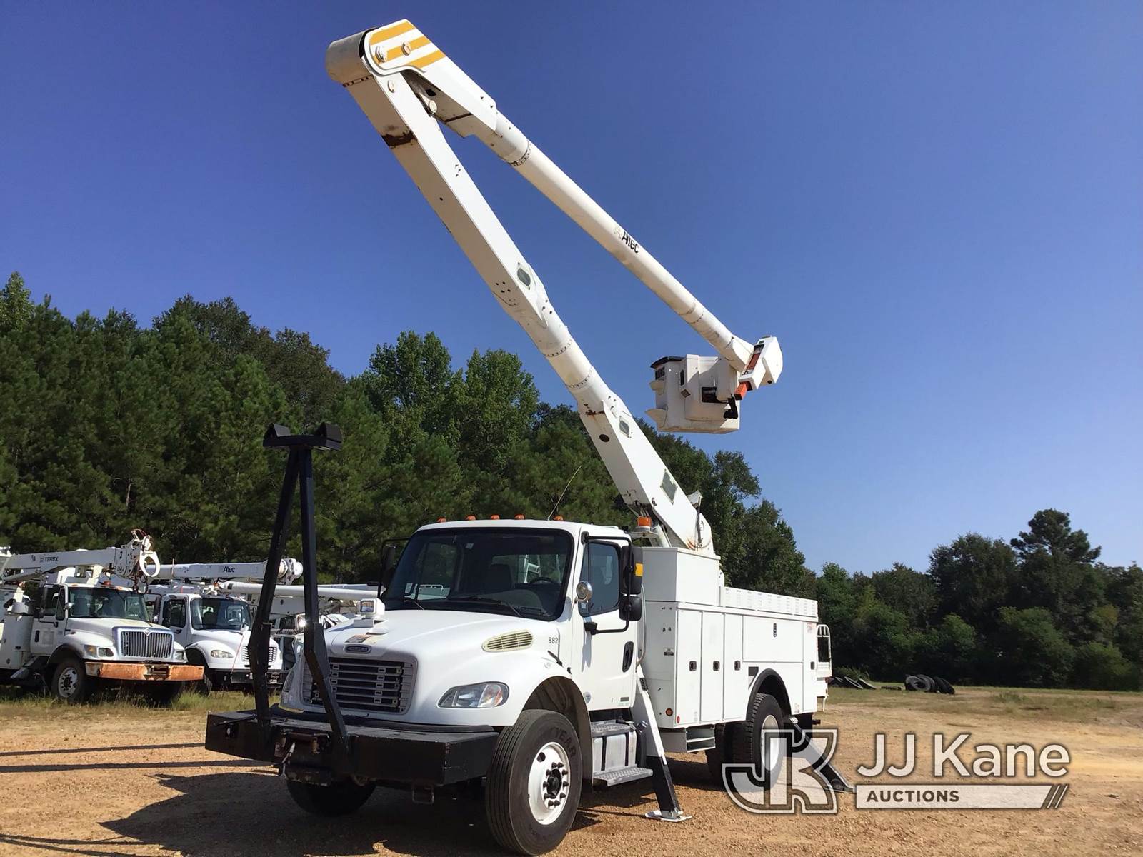 2012 Altec AA755MH, 60 ft, Material Handling Bucket Truck For Sale