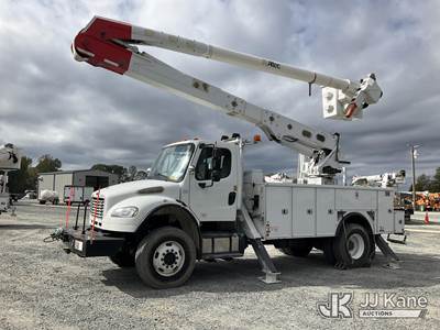 Freightliner M2 106 Boom / Bucket Truck