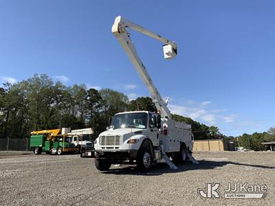 Altec AA55, 60 ft, Material Handling Bucket Truck